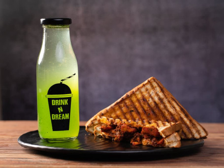 Chicken Tikka Sandwich Green Apple Mojito