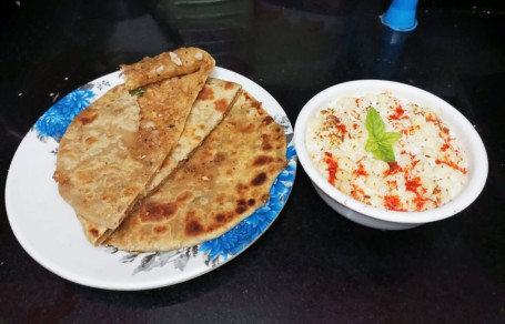 1 Pyaz Paratha