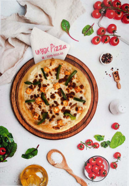 Paneer Makhanni Pizza