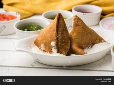 Single Dahi Samosa