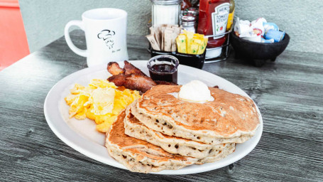 Combinazione Di Pancake Con Patate Dolci