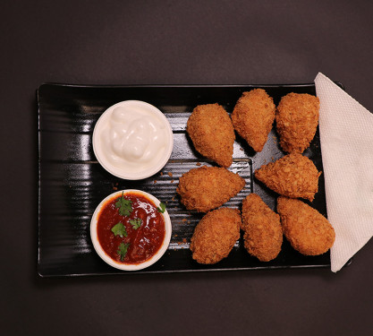 Paneer Peri Peri Kurkure Momos [5 Pieces]