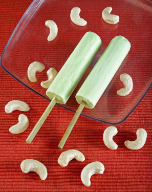 Kaju Kevda Kulfi (Per Pc)