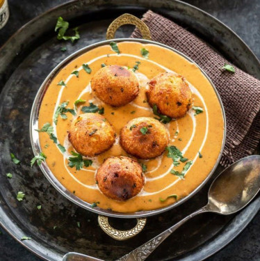 Malai Kofta Half With 5 Tawa Butter Roti