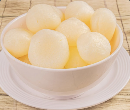 (10 Pcs) Of Rasgulla (10 Pcs) Of Rasmalai