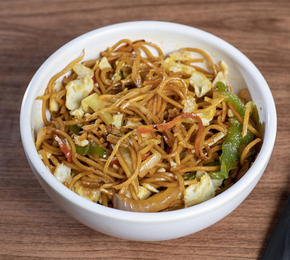 Egg Hakka Chow Mein Noodles