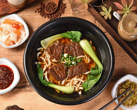 軟嫩牛肉麵 Beef Shank Noodles