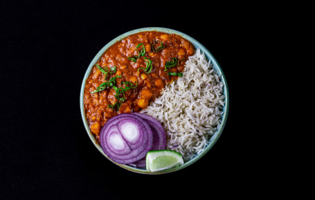 Amritsari Pindi Chole With Jeera Rice