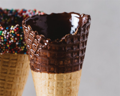 Choc Dipped Cones