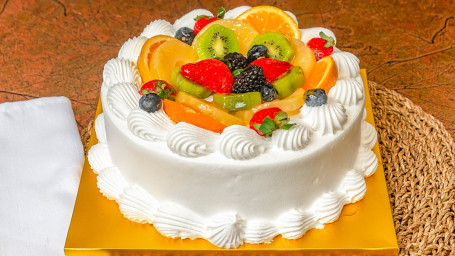 8-Inch Fresh Cream Cake