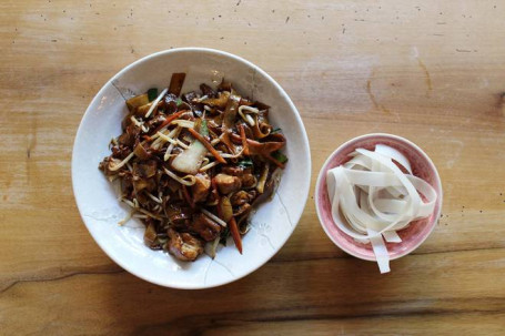 Char Kuey Teow Mit Poulet