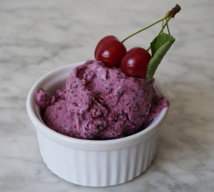 Forest Berries Gelato Cup