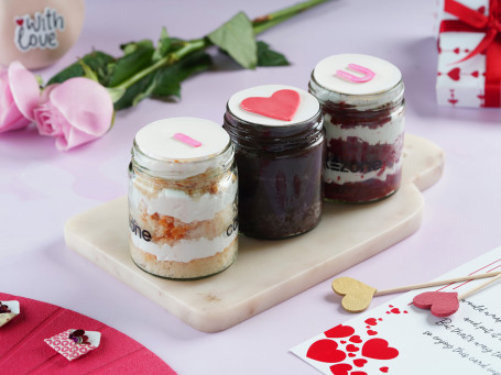 I Love You Assorted Valentine Jar Cakes