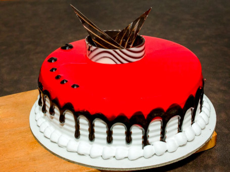 Chocolate Strawberry Premium Cake