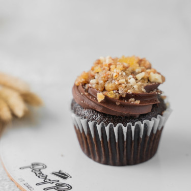 Chocolate Caramel Crunch Cupcake