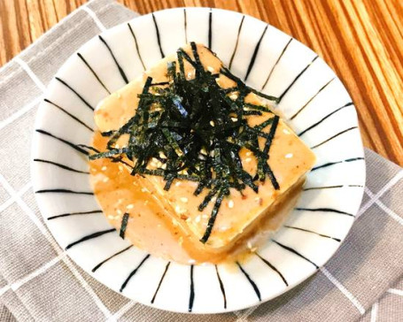 胡麻冷豆腐 Cold Tofu With Sesame Sauce