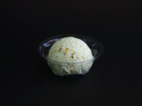 Mawa Malai Pista Ice Cream