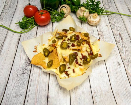 Spicy Cheesy Nachos