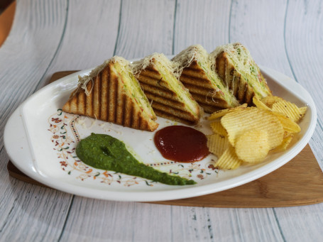 Jain Bomaby Grill Sandwich