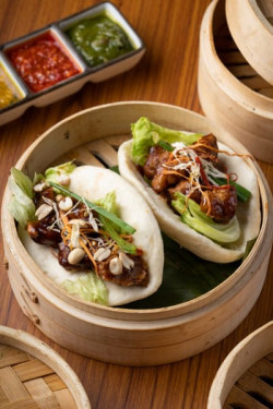 Spicy Chilli Mushroom Open Bao [2 Pieces]