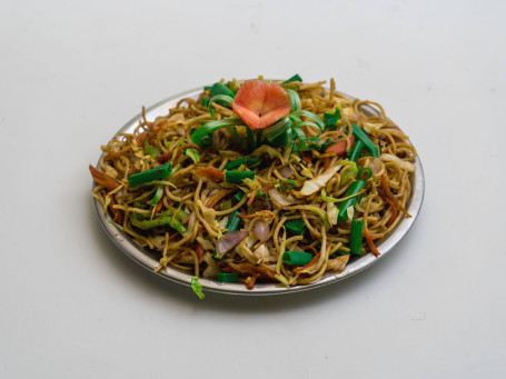 Veg Chow Mein [500Ml]