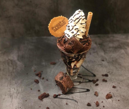 Treatz Chocolate Brownie Indulge Sundae