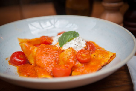 Pappardelle With Cherry Tomato Sauce Buffalo Mozzarella