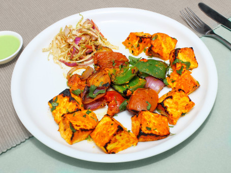 Paneer Tikka [Served With Chutney]