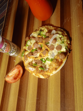 Small Non Veg Dominator Pizza