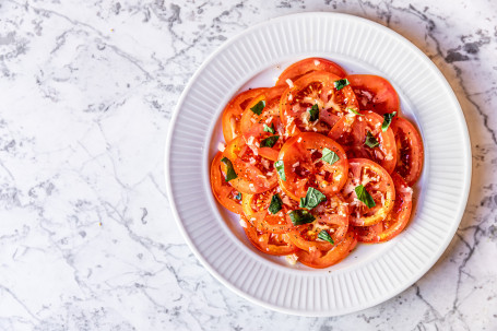 Insalata Di Pomodoro, Scalogno E Basilico (Vg)