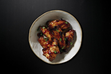 Korean Gochujang Hot Wings