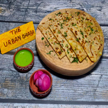 Tawa Aloo Pyaz Paratha (1Pcs)