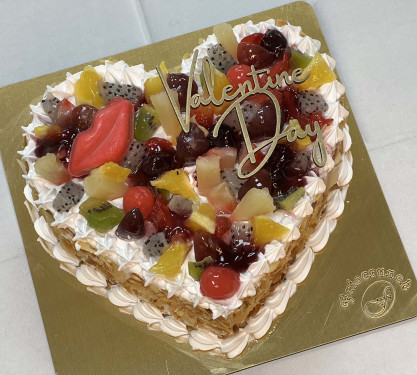 Exotic Fruit Heart Cake