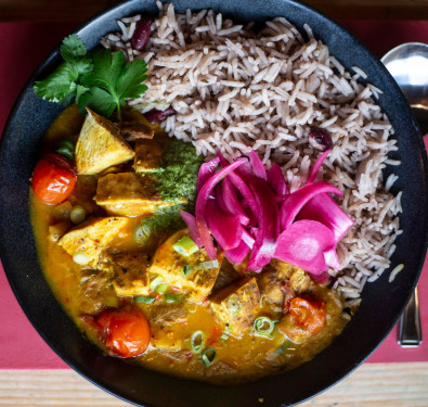 Trini Pollo Al Curry