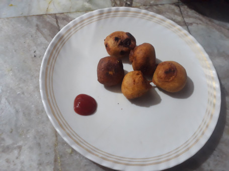 Onion Aloo Bonda (3 Pieces)