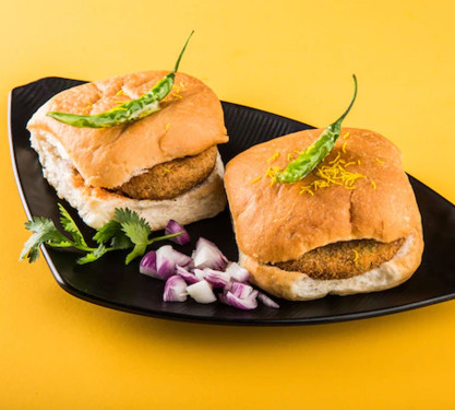 Spicy Full Paneer Double Cheese Loaded Vada Pav