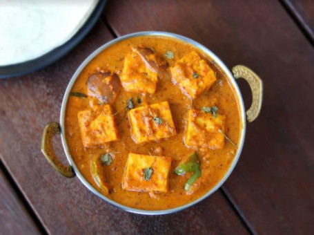 Gravy Paneer Taka Tak