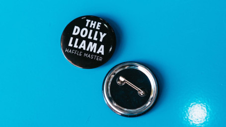 Llama Pin