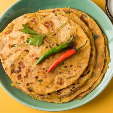 Mirchi Paratha (1 Pc)