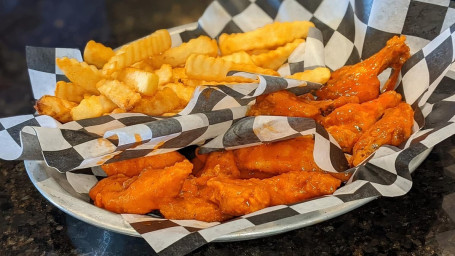 4 Tenders And 4 Wings With Fries