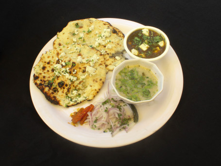 Paneer Kulcha With Plain Chole