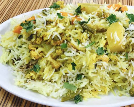 Hyderabadi Veg Dum Biryani — D