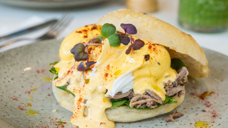 Pulled Lamb Benedict