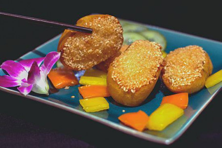 Garlic Sesame Prawn On Toast Suàn Róng Zhī Má Xiā Duō Shì