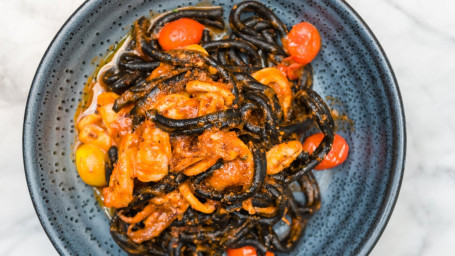 Linguine Ink Frutta Di Mare