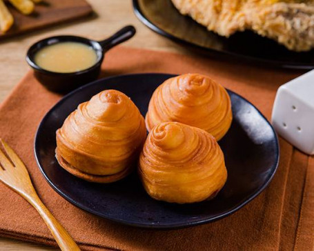 Liàn Rǔ Luó Sī Juǎn Rotolo Di Filo D'argento Con Latte Condensato