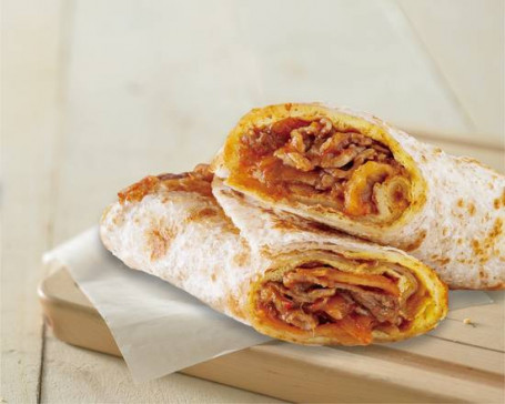 Han Shì Poo Set La Fase Con Il Pancake Dell'uovo Roll Con Il Coreano Kimchi