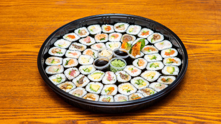 Mixed Hand Roll Platter Pieces).