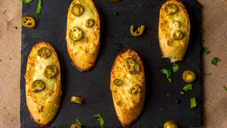 Garlic Bread Supreme With Cheese And Jalape Ntilde;Os