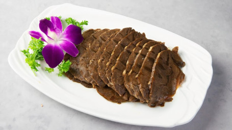 Soya Sauce Beef Brisket Lǔ Shuǐ Niú 